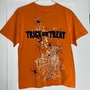 TRICK OR TREAT HALLOWEEN TEE | Kids Size S 7/8